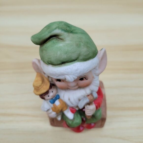 Vintage Homco Christmas Elf in Workshop Making Toys Festive Figurine - Picture 6 of 12